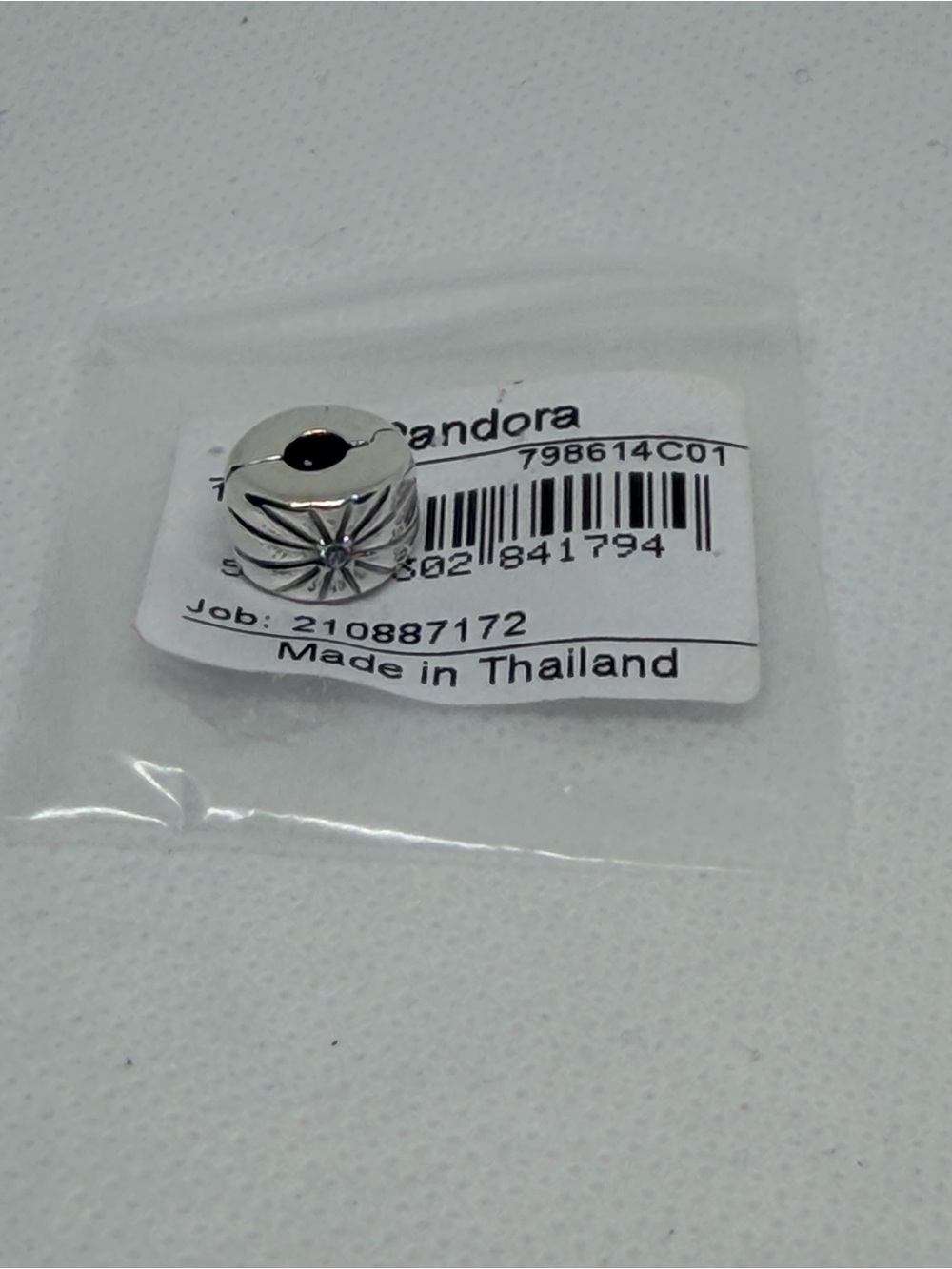 Pandora Sparkling Sunburst Clip Charm 798614C01